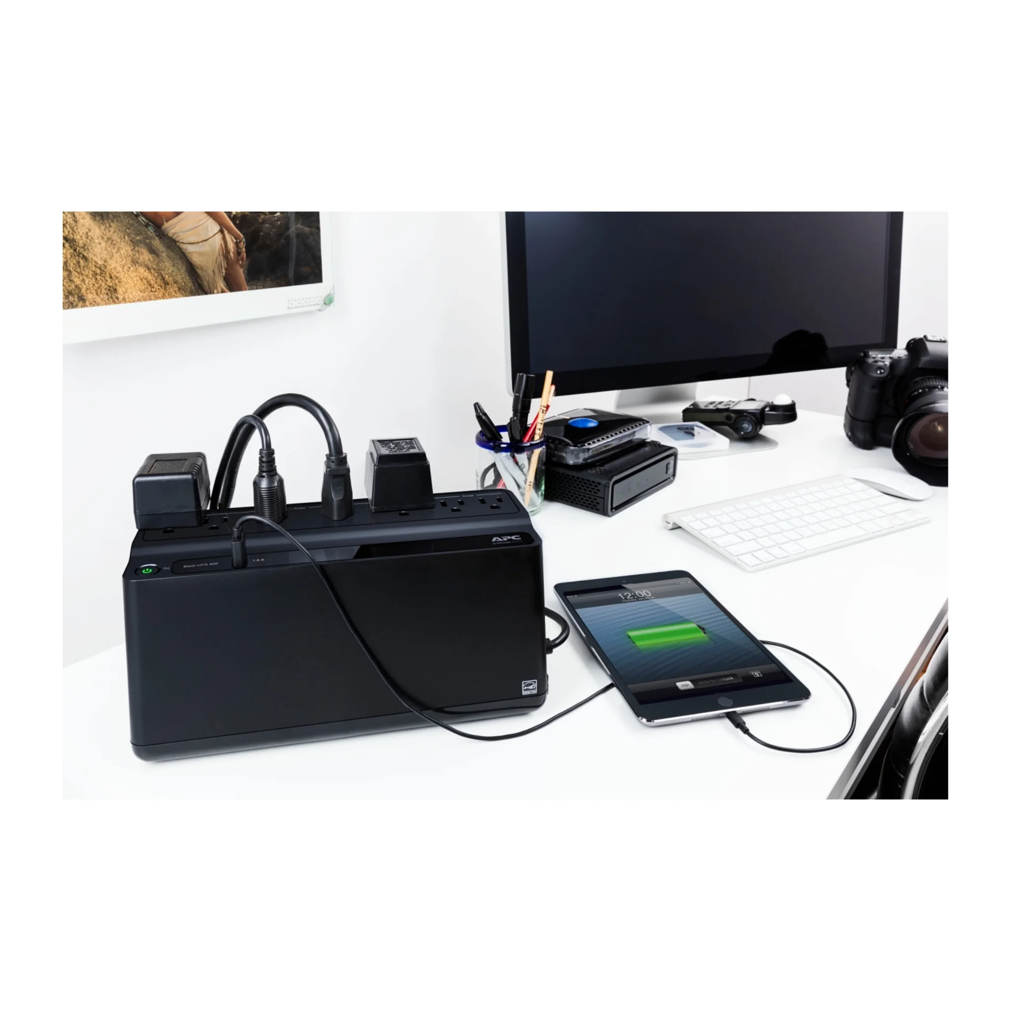 APC Back-UPS BE600M1-LM 600VA 330W - Imagen 3